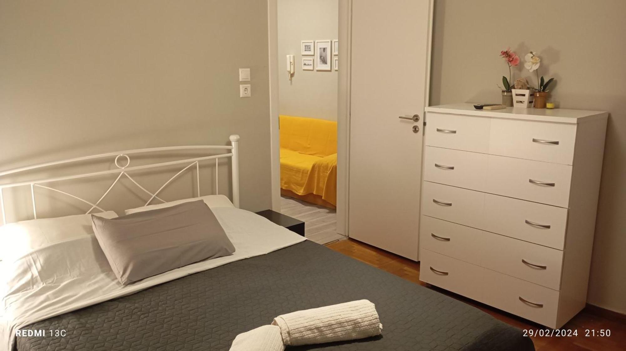 Μοντέρνο Διαμέρισμα - Stylish Appartment Loutraki מראה חיצוני תמונה